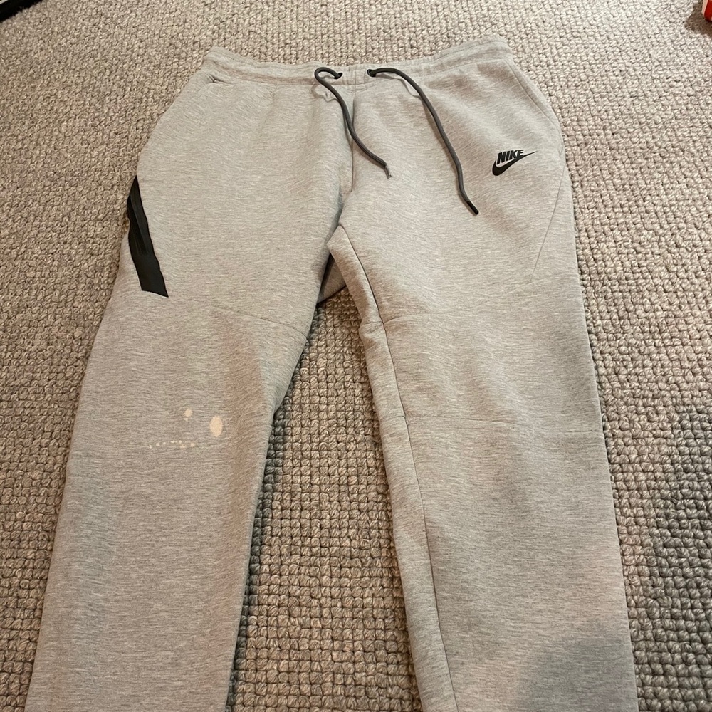 Nike Tech Sweatpants